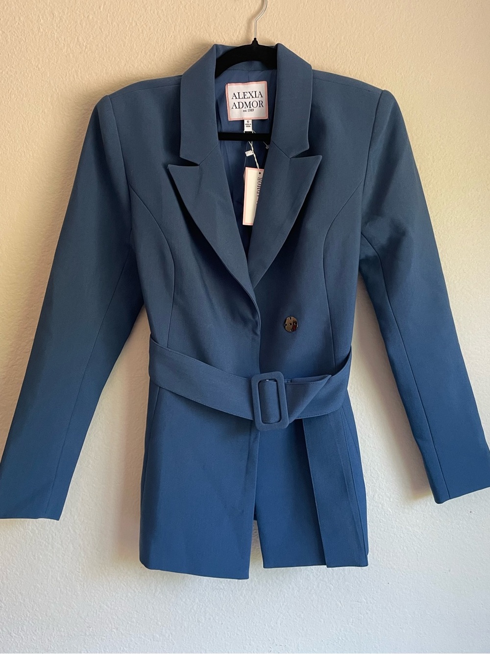 Alexia Admor Tailored Blazer